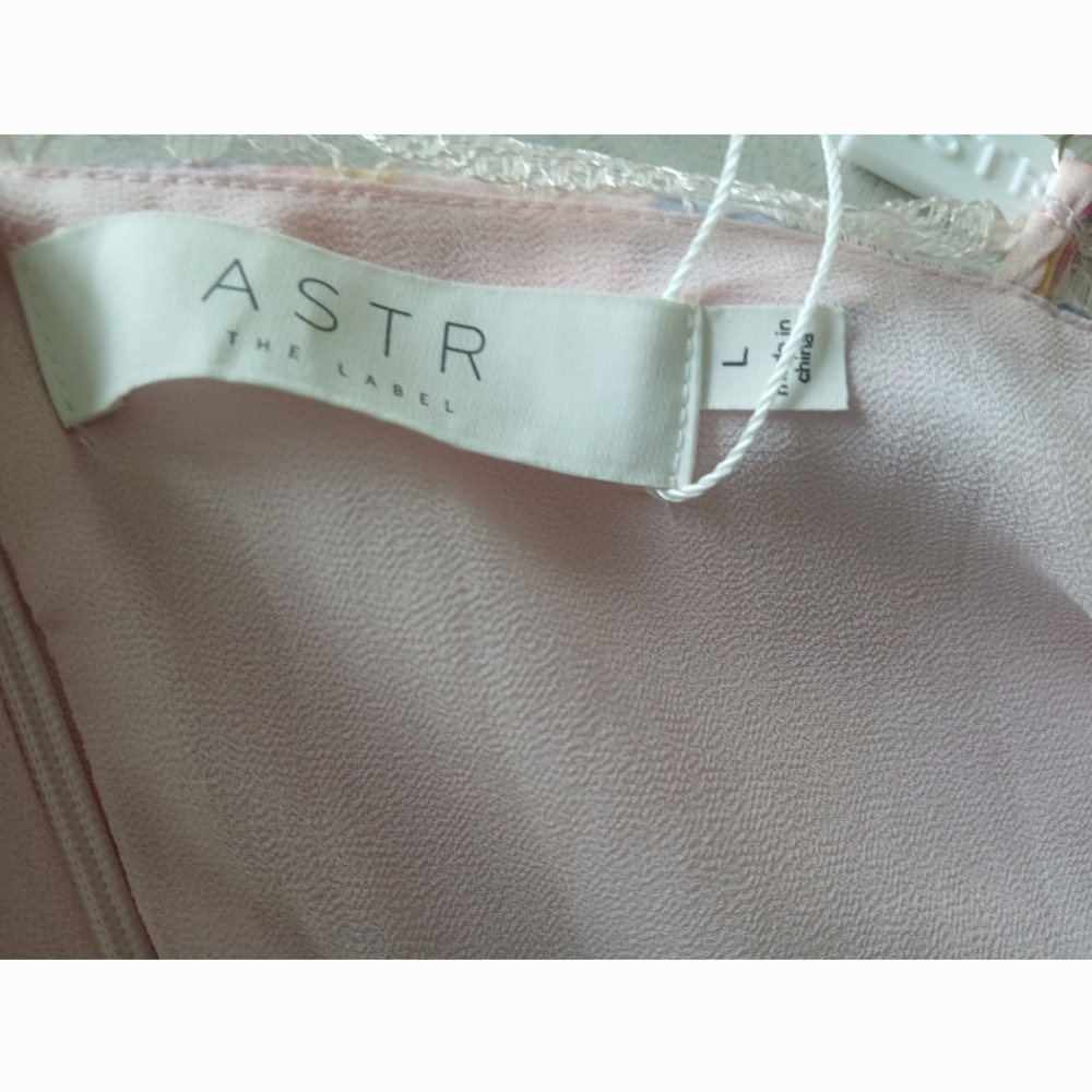 Astr The Label Dress - Picture 7 of 8